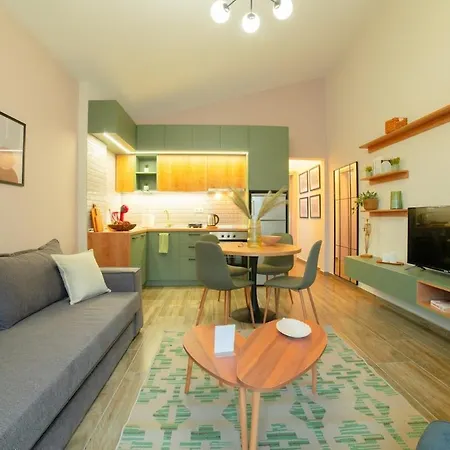 Apartment Modern House! *